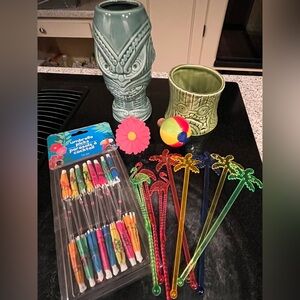 Tropical Tiki Mug and Cocktail Set